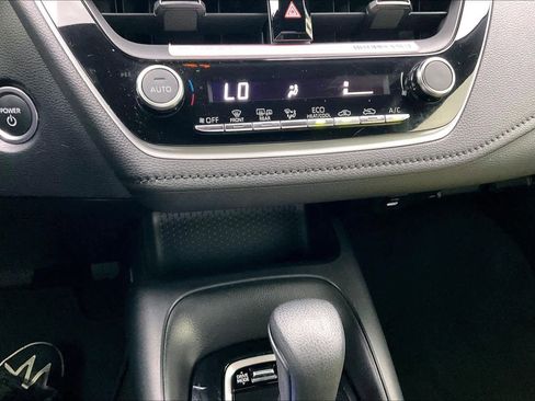 Used 2024 Toyota Corolla SE image 35