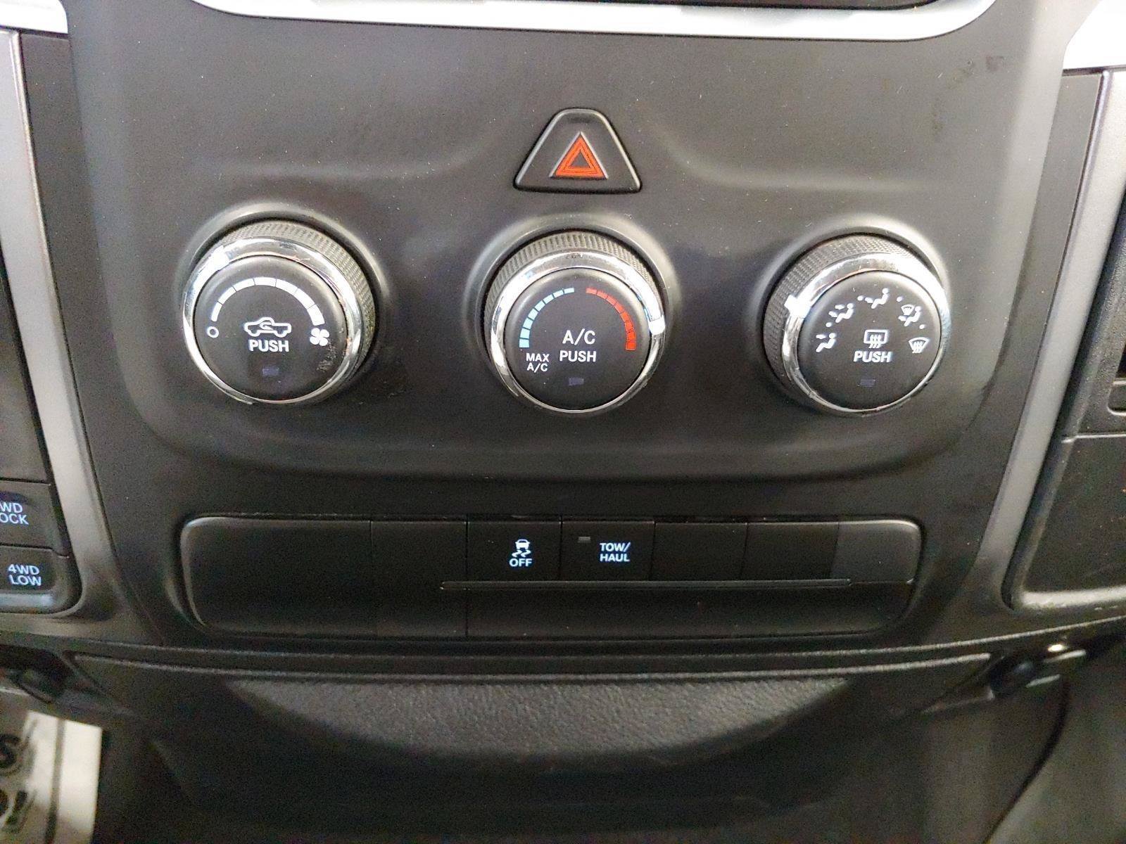 Used 2024 RAM 1500 Classic SLT AWD/4WD image 22