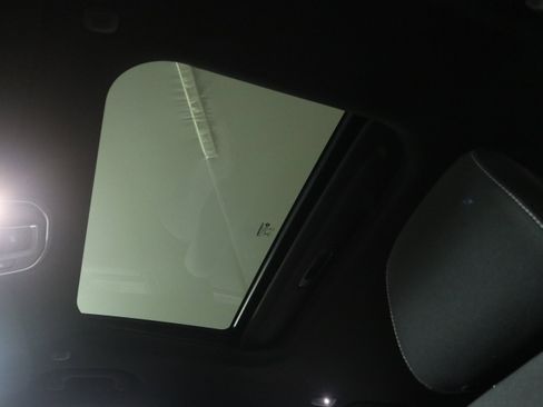 New 2026 Jeep Grand Cherokee Laredo X image 33