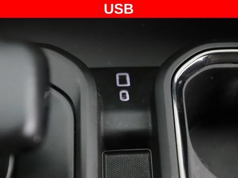 Used 2023 GMC Sierra 1500 AT4 w/ Technology Package AWD/4WD image 26