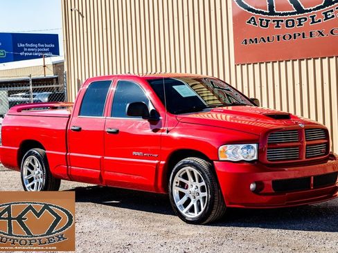 Used 2005 Dodge Ram 1500 Truck 2WD Quad Cab image 1