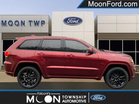 Used 2020 Jeep Grand Cherokee Altitude image 1