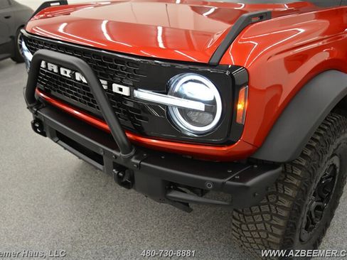 Used 2024 Ford Bronco Wildtrak image 43