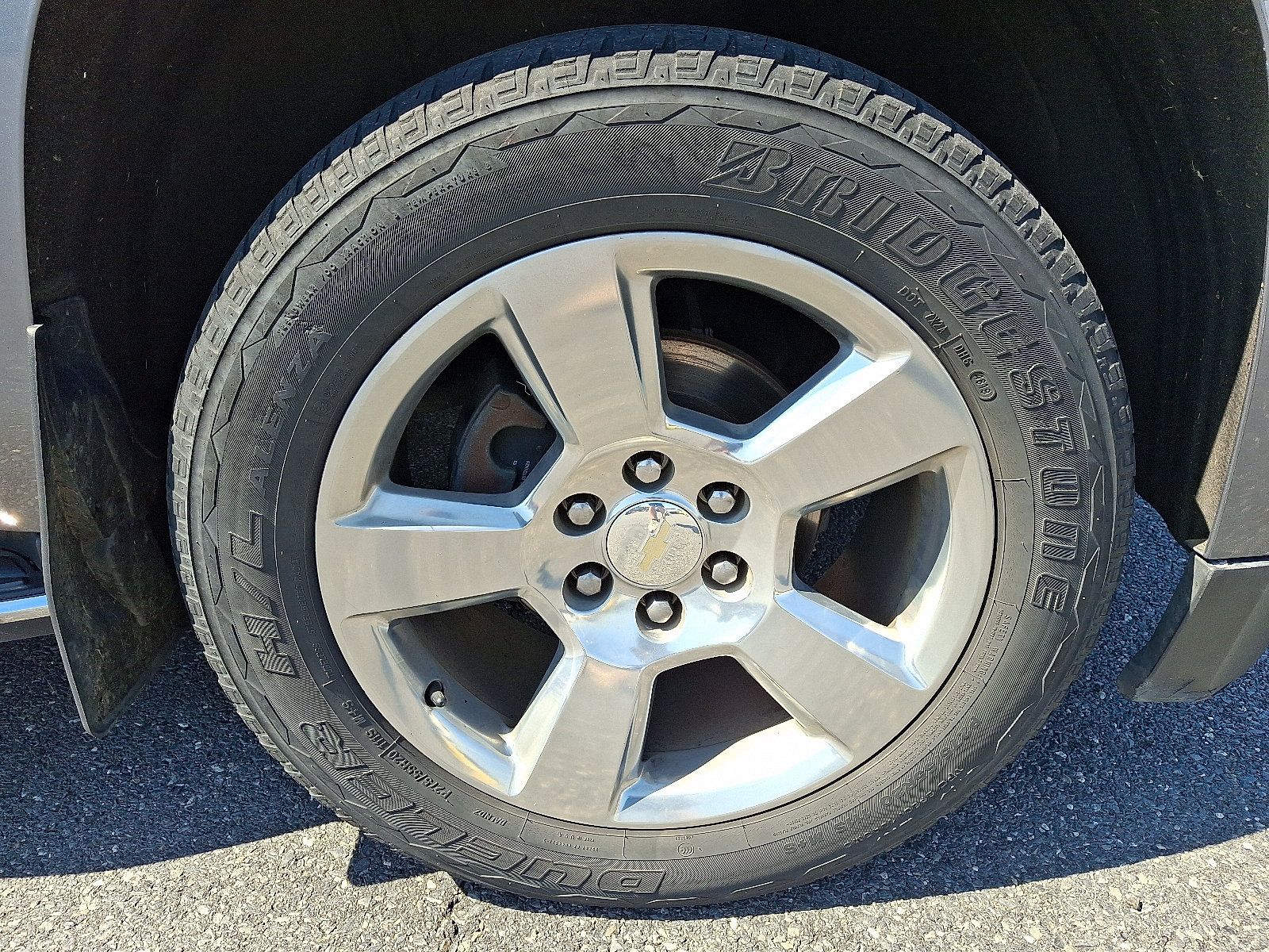 Used 2019 Chevrolet Tahoe Premier AWD/4WD image 9