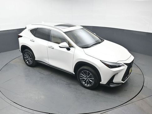 Used 2025 Lexus NX 350 AWD w/ Accessory Package (2T) image 41