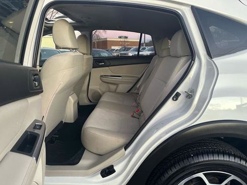 Used 2015 Subaru Crosstrek 2.0i Premium w/ Moonroof Package image 12