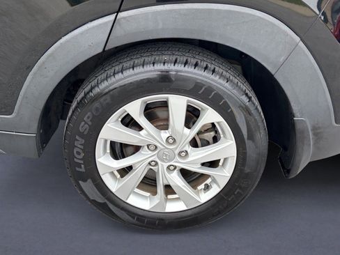Used 2019 Hyundai Tucson SE w/ Cargo Package FWD image 9