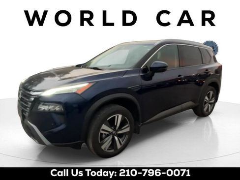 Used 2024 Nissan Rogue SL w/ SL Premium Package FWD image 12
