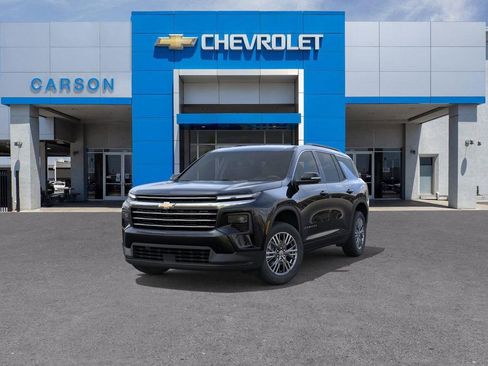 New 2026 Chevrolet Traverse LT image 8
