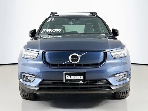 Used 2022 Volvo XC40 P8 Recharge Plus AWD/4WD image 2