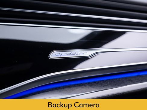 Used 2024 Audi Q8 Prestige w/ Prestige Package image 28