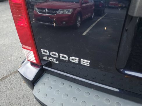Used 2011 Dodge Nitro Heat AWD/4WD image 7