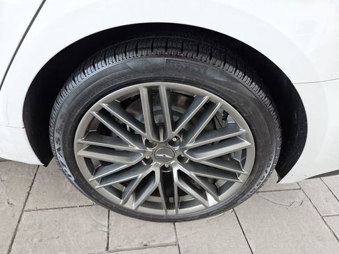 Used 2019 Genesis G70 2.0T Advanced w/ Elite Package image 34