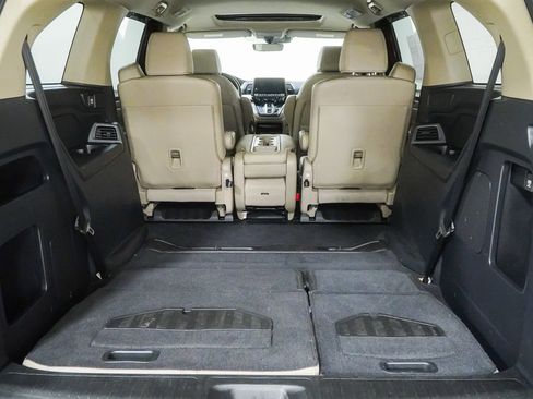 Used 2019 Honda Odyssey EX-L image 12