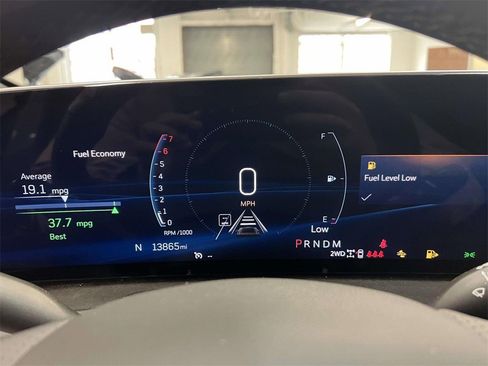 Certified 2024 Cadillac XT4 Sport w/ Cold Weather Package image 28