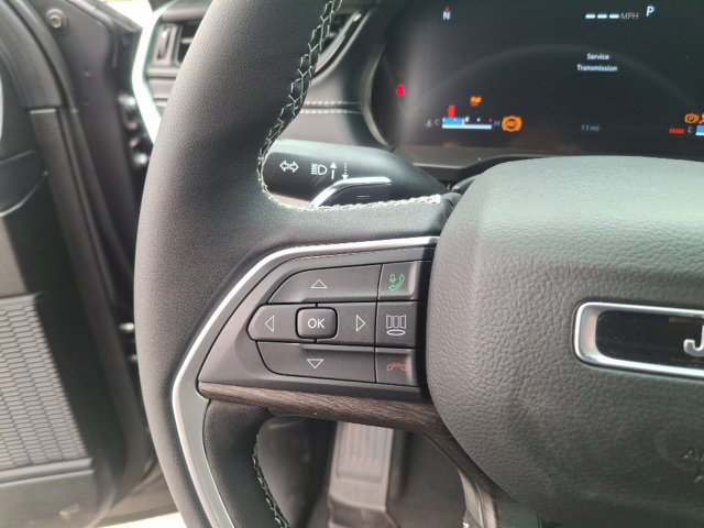 New 2026 Jeep Grand Cherokee Altitude AWD/4WD image 16