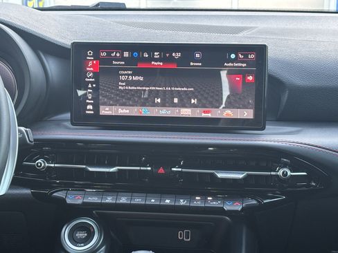 Used 2025 Dodge Hornet GT AWD/4WD image 13