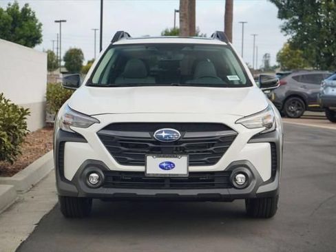 Certified 2025 Subaru Outback Premium AWD/4WD image 5