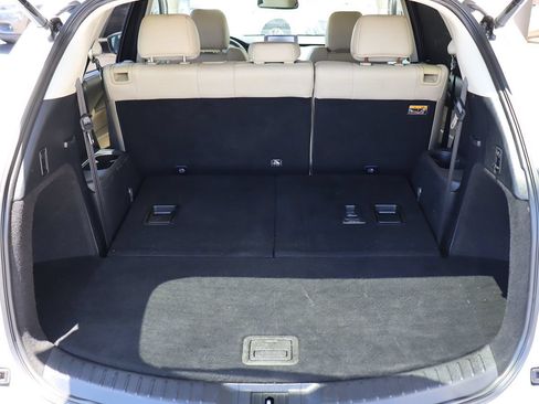 Used 2018 MAZDA CX-9 Touring w/ Touring Premium Package FWD image 24
