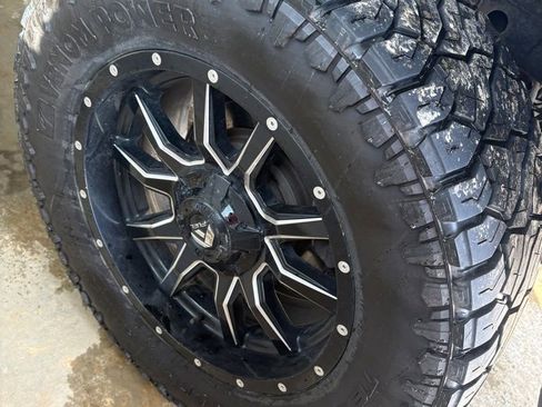 Used 2018 Ford F150 XLT image 13