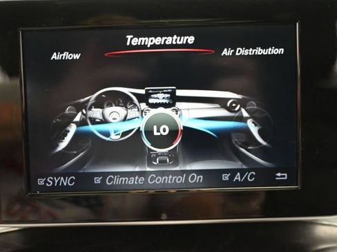 Used 2017 Mercedes-Benz C 300 4MATIC Sedan image 24