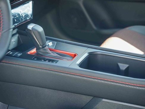 New 2026 Nissan Kicks SR image 20