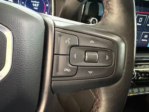 Used 2024 GMC Sierra 2500 AT4X AWD/4WD image 22