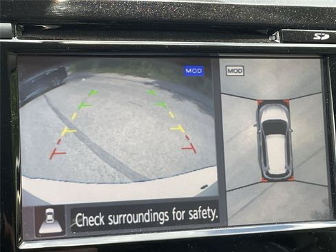 Used 2016 Nissan Rogue SV w/ SV Premium Package AWD/4WD image 16