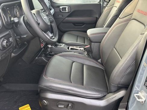 New 2026 Jeep Wrangler Unlimited Rubicon image 9