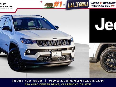 New 2026 Jeep Compass Latitude image 1