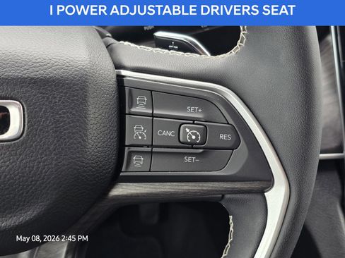 Used 2024 Jeep Grand Cherokee Limited w/ Black Appearance Package RWD image 25