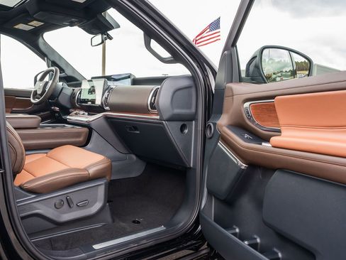 New 2026 Ford Expedition Max King Ranch image 8