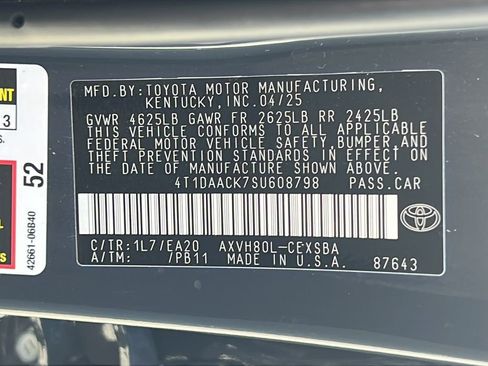 Used 2025 Toyota Camry SE w/ Multimedia Upgrade Package FWD image 23