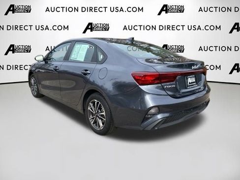 Used 2024 Kia Forte LXS FWD image 18