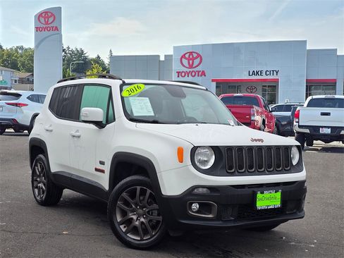 Used 2016 Jeep Renegade 75th Anniversary image 1