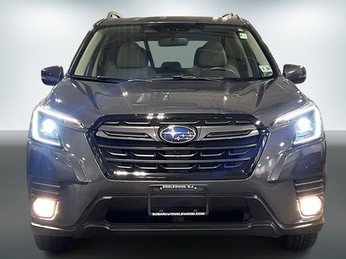 Used 2023 Subaru Forester Limited image 2