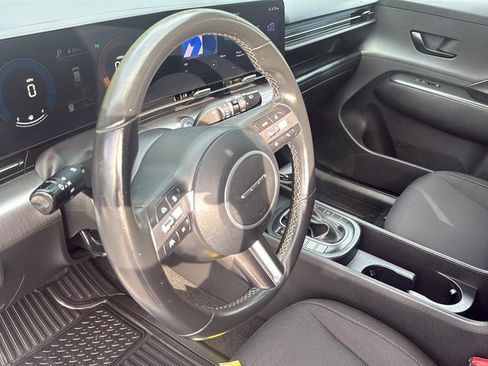 Used 2024 Hyundai Kona SEL AWD/4WD image 29