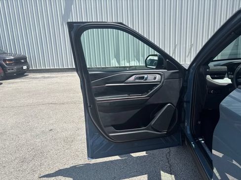 Used 2025 Ford Explorer ST-Line AWD/4WD image 10