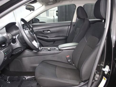 Used 2022 Nissan Sentra S w/ Trunk Package image 10