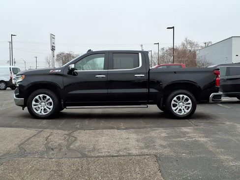 Certified 2022 Chevrolet Silverado 1500 LTZ w/ Technology Package image 4