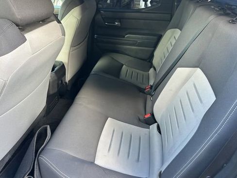 Used 2024 Toyota Tacoma TRD Sport image 14