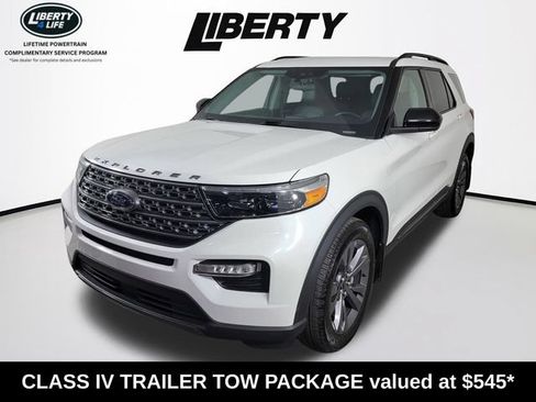 Certified 2023 Ford Explorer XLT w/ Equipment Group 202A AWD/4WD image 7