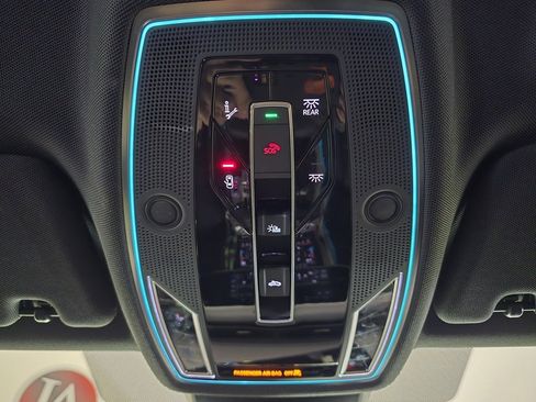 Used 2023 Audi A8 L 3.0T w/ Comfort Plus Package image 30