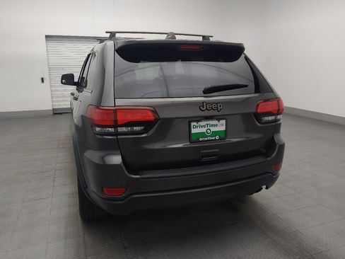 Used 2016 Jeep Grand Cherokee Laredo 75th Anniversary RWD image 6