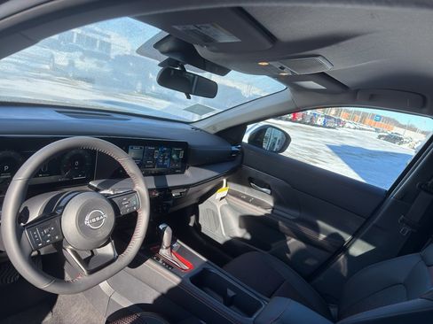 New 2026 Nissan Kicks SR image 24