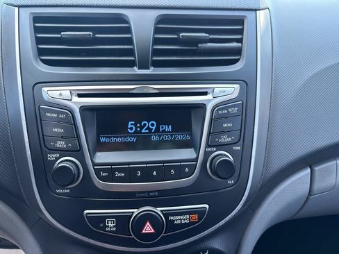Used 2015 Hyundai Accent GS FWD image 12