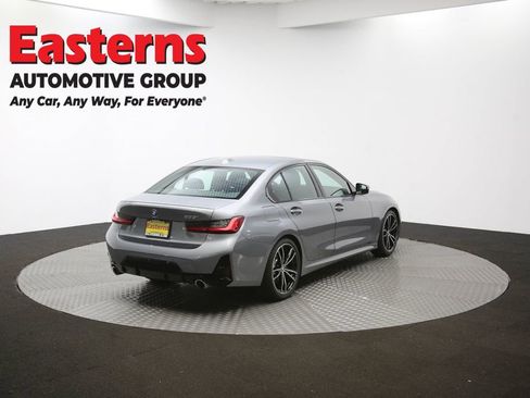 Used 2023 BMW 330i Sedan w/ M Sport Package RWD image 40