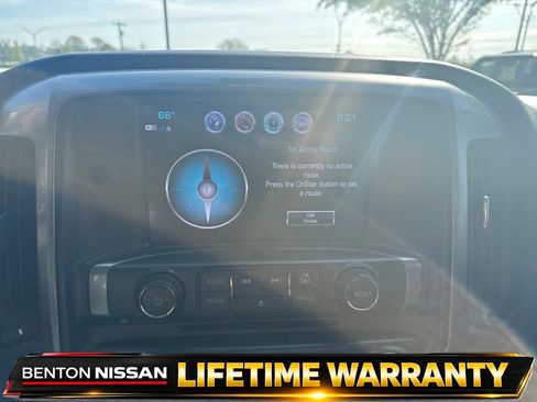 Used 2018 Chevrolet Silverado 1500 LT w/ All Star Edition AWD/4WD image 18
