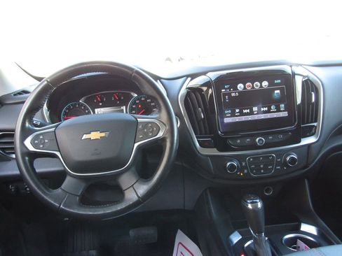 Used 2019 Chevrolet Traverse LT image 5