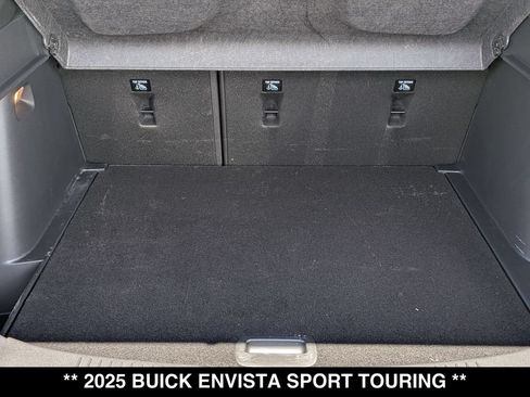 Used 2025 Buick Envista Sport Touring w/ Convenience I Package FWD image 26